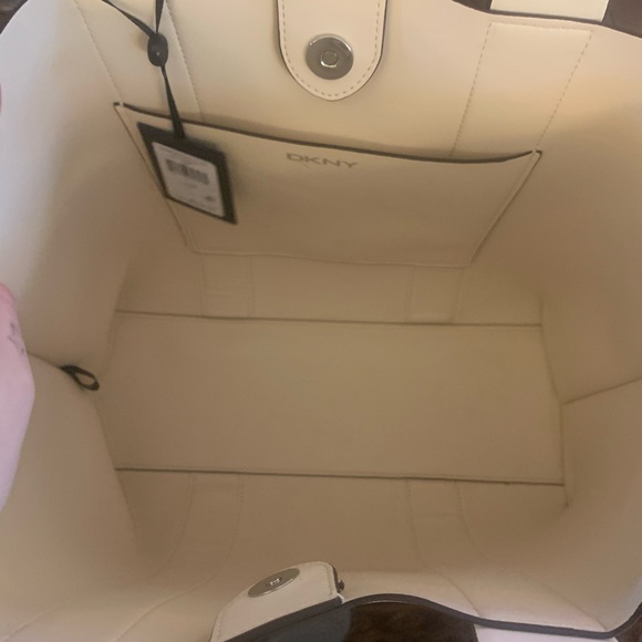 DKNY dakota large handbag - Picture 3 of 5